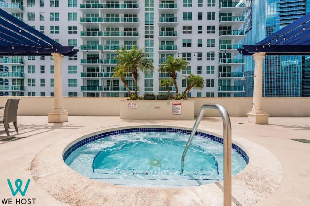 Trendy 2Br Condo With Pool And Bay Views Маями Екстериор снимка